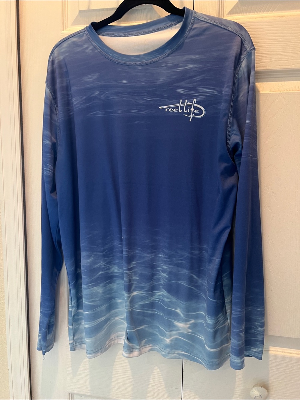 Men's Blue Long-Sleeve Swim Shirt